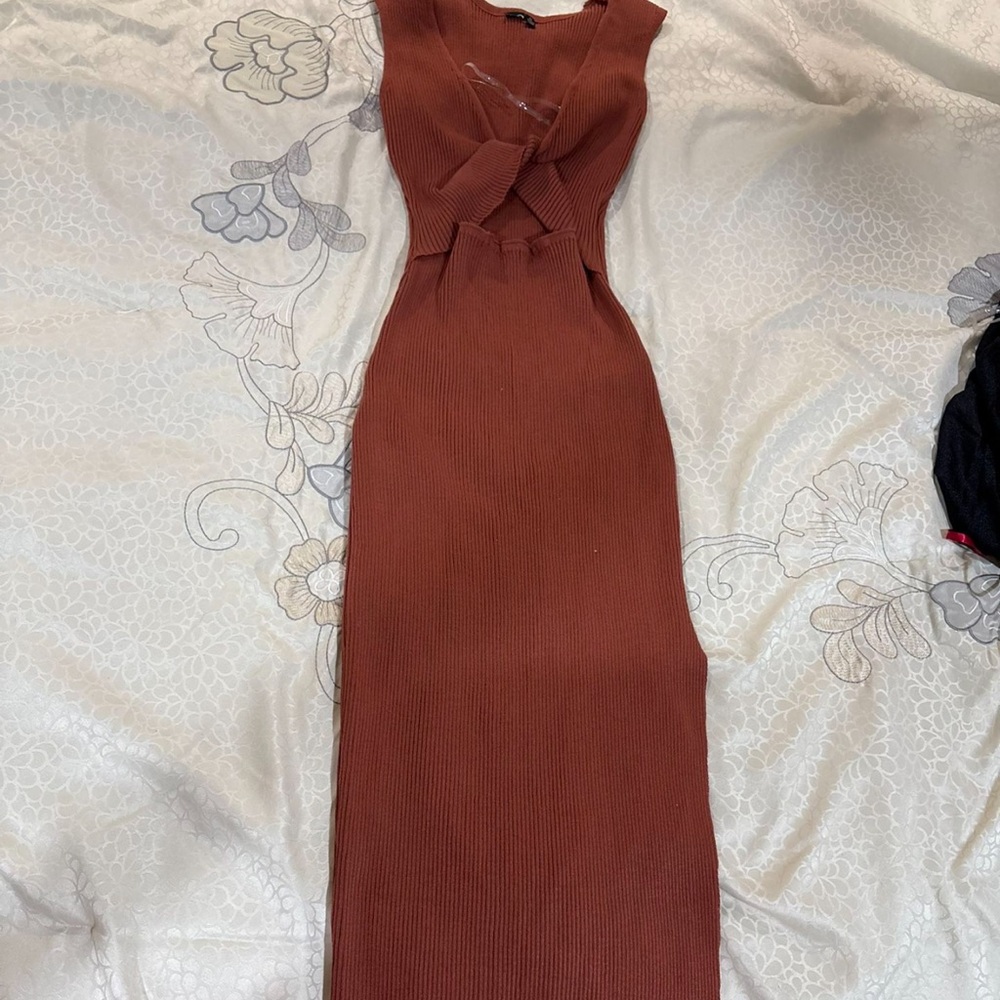 Windsor Brown Sheath Midi Dress for Wedding Guests